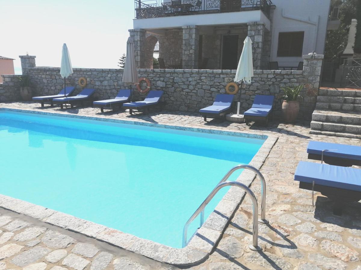 Malvazios Villas #4 Gythio Exterior foto